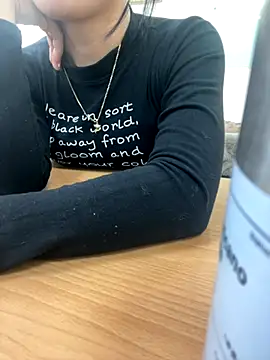 -NhaKy22 online show from November 2025 02:15:02 AM