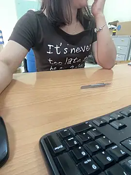 -NhaKy22 online show from April 2026 02:04:01 AM