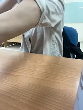 -NhaKy22 online show from December 2025 02:21:01 AM