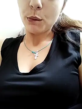 Snapshot of Jenevaonlovex chatting on September 2025 10:32:02 AM Jenevaonlovex online show from September 2025 10:32:02 AM