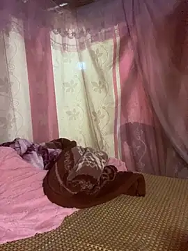 PhanHaa online show from December 2025 12:48:02 PM