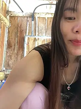 PhanHaa online show from November 2025 02:44:02 AM