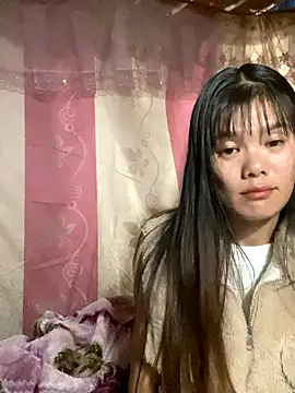 PhanHaa online show from October 2025 01:21:02 PM