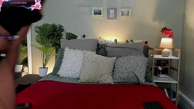 HotStellaaa online show from January 2026 06:11:01 PM