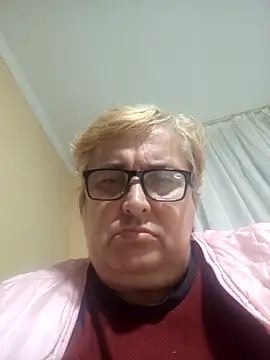 Snapshot of Sonya51561 chatting on October 2025 04:28:01 PM Sonya51561 online show from October 2025 04:28:01 PM