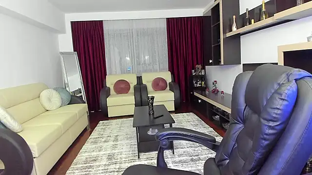 Ella sweety00 online show from February 2026 11:49:02 PM