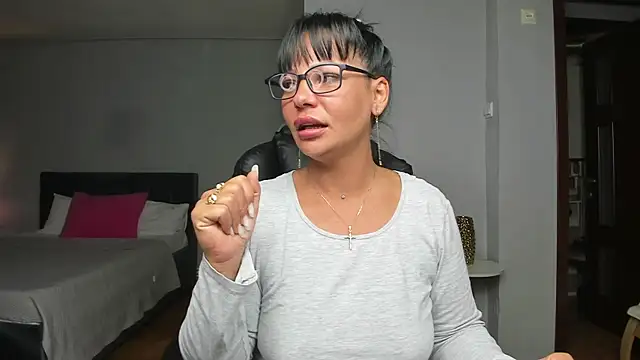 Ella sweety00 online show from November 2025 10:43:02 PM