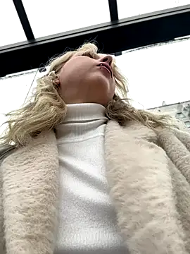 EveLittleSinner online show from October 2025 08:46:02 AM