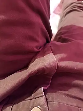 Snapshot of Alimbaby chatting on October 2025 11:45:02 AM Alimbaby online show from October 2025 11:45:02 AM