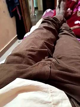 Snapshot of Alimbaby chatting on November 2025 10:26:01 AM Alimbaby online show from November 2025 10:26:01 AM