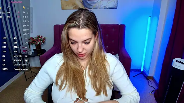 Emma  Ross online show from May 2026 01:53:02 AM