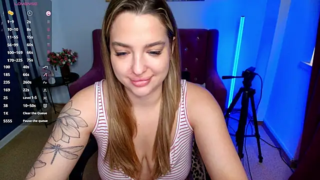 Emma  Ross online show from June 2026 02:35:01 AM