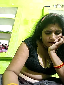 Hot-piuy online show from November 2025 10:41:02 AM