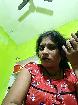 Hot-piuy online show from November 2025 10:08:02 AM