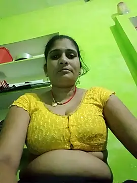 Hot-piuy online show from September 2025 10:54:02 PM