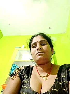 Hot-piuy online show from September 2025 06:34:01 AM