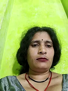 Hot-piuy online show from October 2025 08:28:02 PM