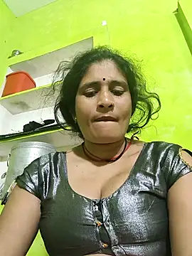 Hot-piuy online show from October 2025 05:28:01 AM