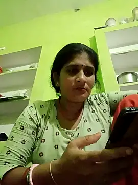 Hot-piuy online show from September 2025 08:54:01 PM