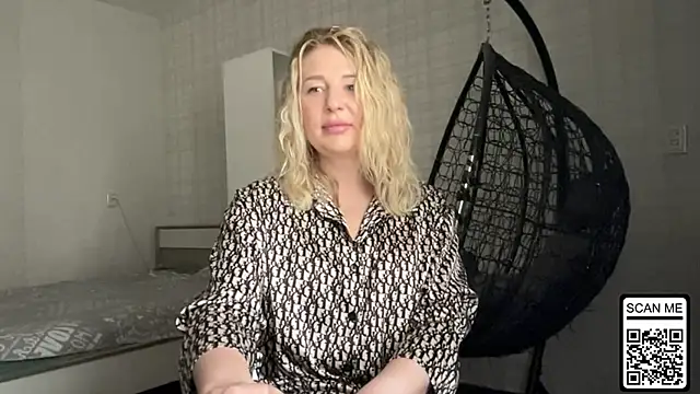 Blondie xoxoxo online show from May 2026 11:41:01 AM