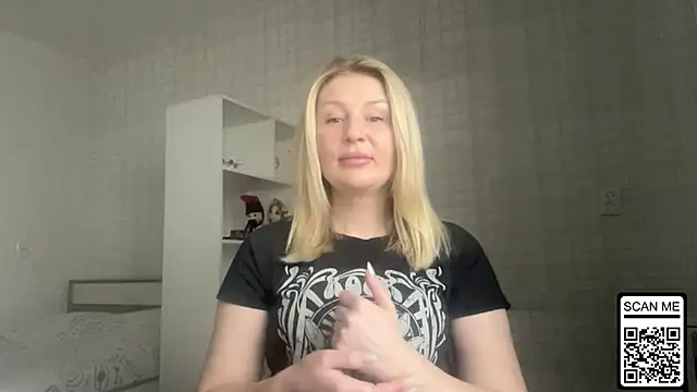 Blondie xoxoxo online show from March 2026 10:56:01 AM