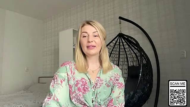 Blondie xoxoxo online show from March 2026 10:35:02 AM