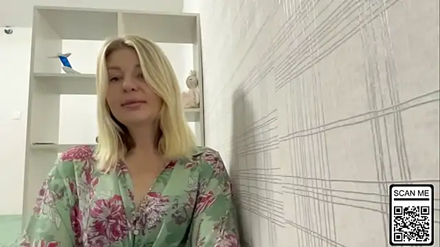 Blondie xoxoxo online show from October 2025 06:10:02 AM