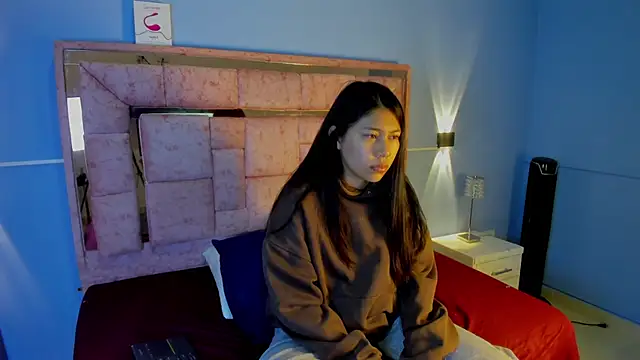 LICKY LOV online show from October 2025 03:08:01 AM