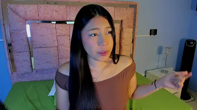 LICKY LOV online show from November 2025 03:21:01 AM