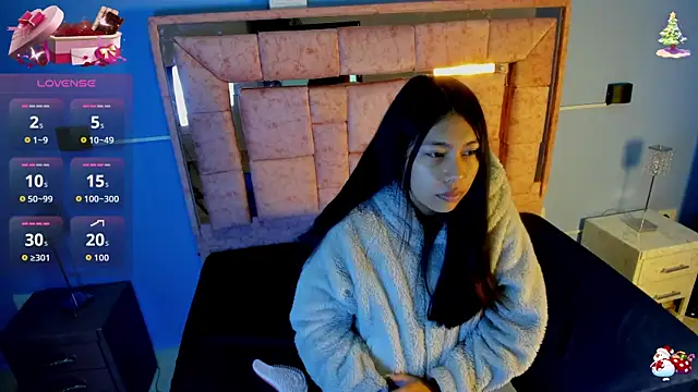 LICKY LOV online show from October 2025 03:11:02 AM