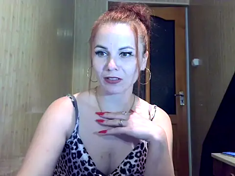 Kisa26311 online show from September 2025 02:44:02 PM