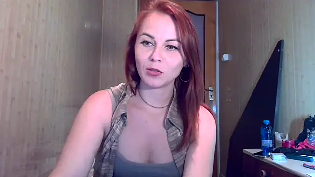 Kisa26311 online show from September 2025 12:41:01 PM