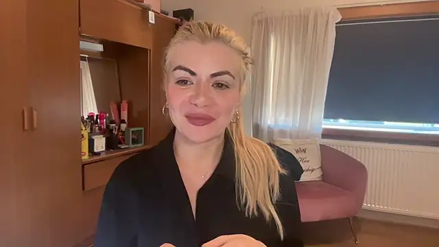 princess17 online show from September 2025 04:19:02 PM