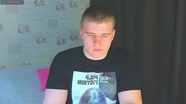 Snapshot of kittenmurr chatting on October 2025 10:21:02 PM kittenmurr online show from October 2025 10:21:02 PM