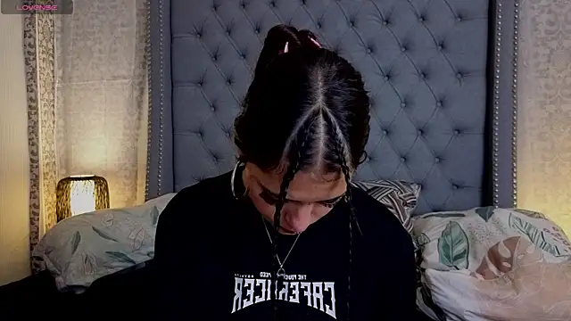 Abby roussee online show from November 2025 04:49:02 AM