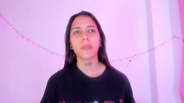 Abby roussee online show from November 2025 01:37:02 PM