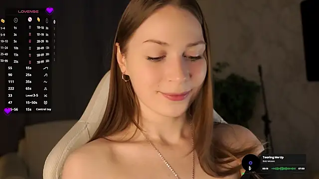 Snapshot of Stella_of_steel chatting on June 2026 11:05:01 AM Stella of steel online show from June 2026 11:05:01 AM