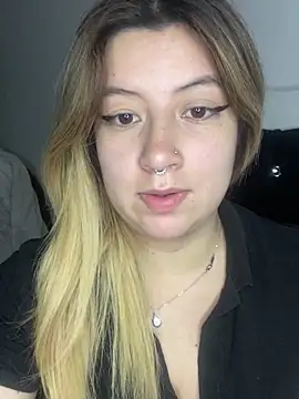 Blair Bunnyy online show from December 2025 06:08:02 AM