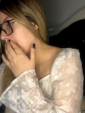 Blair Bunnyy online show from December 2025 07:54:01 AM