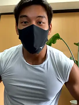 Snapshot of masucle216 chatting on September 2025 04:37:01 AM masucle216 online show from September 2025 04:37:01 AM