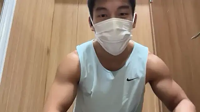 masucle216 online show from February 2026 02:35:02 PM