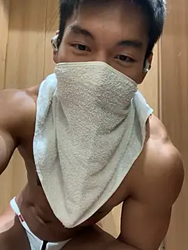 Snapshot of masucle216 chatting on December 2025 02:38:01 PM masucle216 online show from December 2025 02:38:01 PM