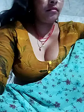 Snapshot of cut_renukadevi chatting on September 2025 04:17:01 PM cut renukadevi online show from September 2025 04:17:01 PM