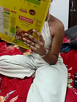 Snapshot of Cutie_Shruti chatting on September 2025 04:51:02 PM Cutie Shruti online show from September 2025 04:51:02 PM