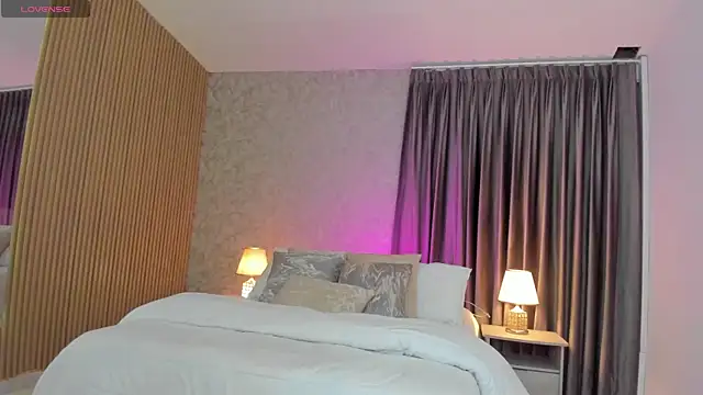 sharick noir online show from December 2025 03:11:02 AM