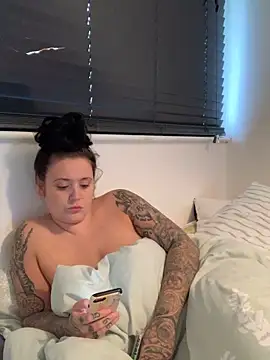 Charsworld online show from April 2026 09:05:01 AM