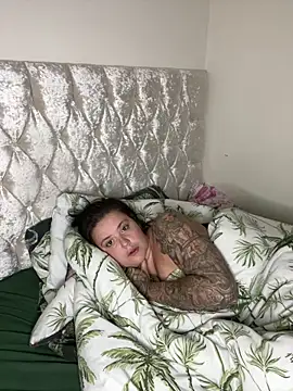 Charsworld online show from November 2025 08:36:02 AM