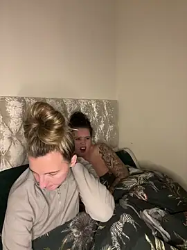 Charsworld online show from December 2025 06:31:01 PM