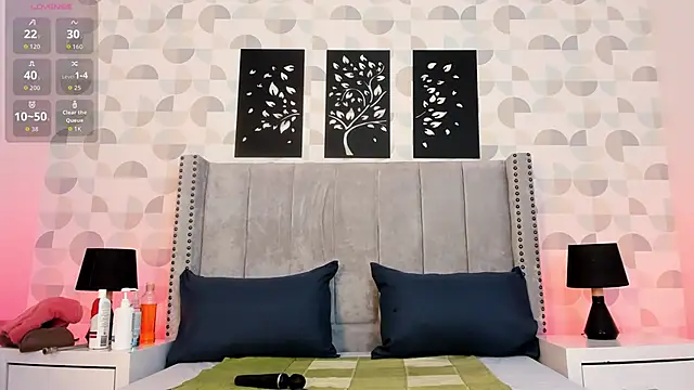 natasha moreno online show from January 2026 12:34:01 PM