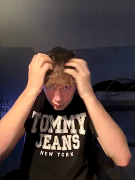 Snapshot of Fappatore_Nato05 chatting on September 2025 01:38:02 PM Fappatore Nato05 online show from September 2025 01:38:02 PM